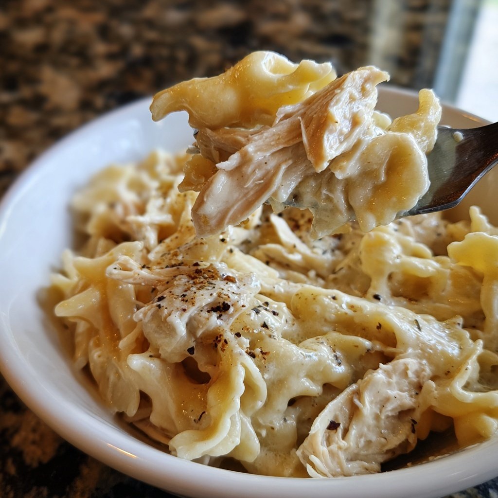 Cozy Crockpot Chicken Alfredo